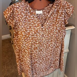 MELLODAY rust Floral Blouse- fuchsia details